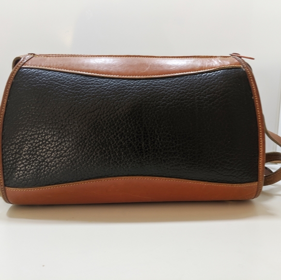 Vintage Dooney and Bourke Crossbody Leather Bag - Picture 2 of 7